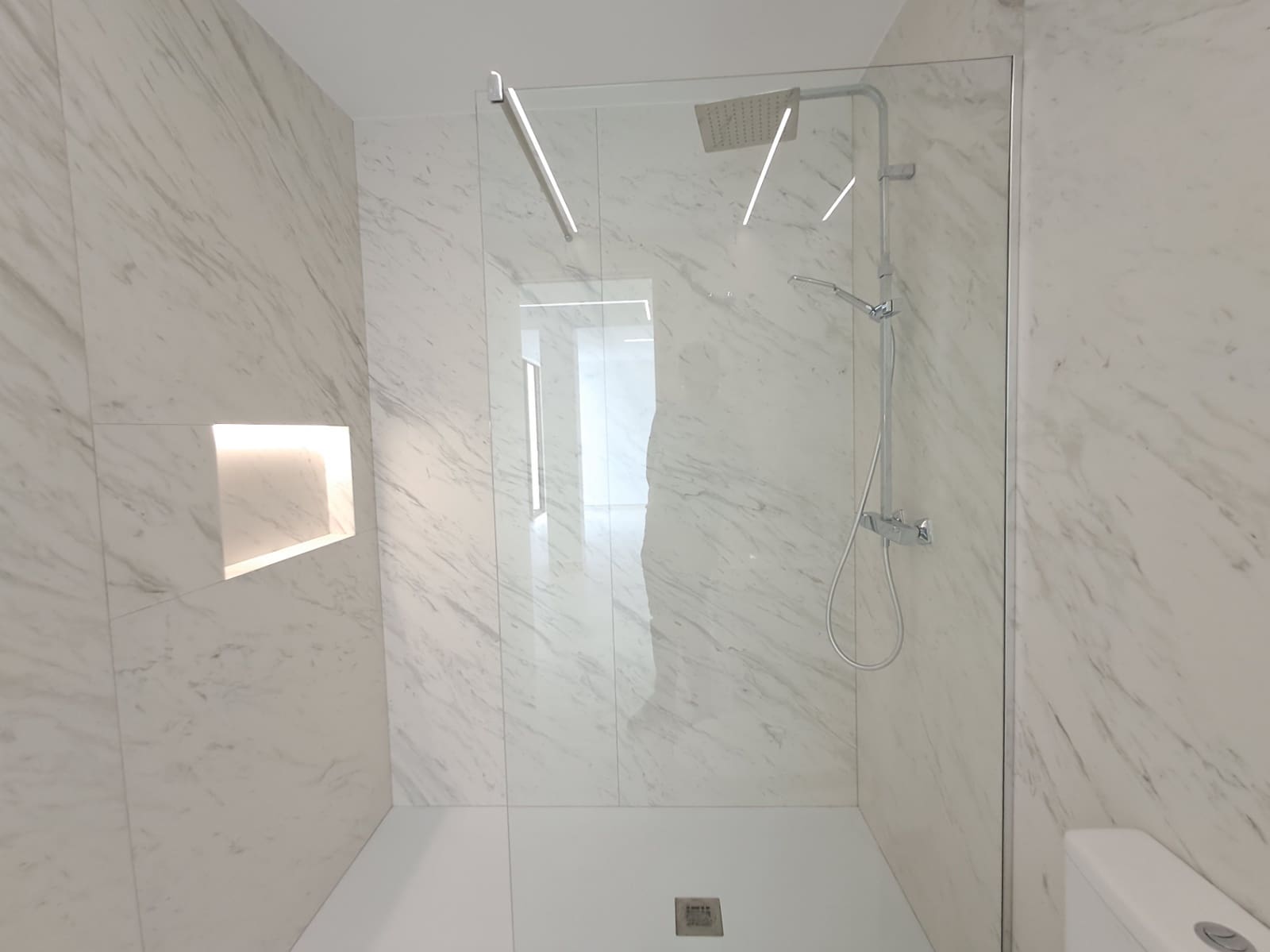 5 Zimmer Villa zu verkaufen in Altea mit Pool Garage - 2.350.000 € (Ref: 9410071)