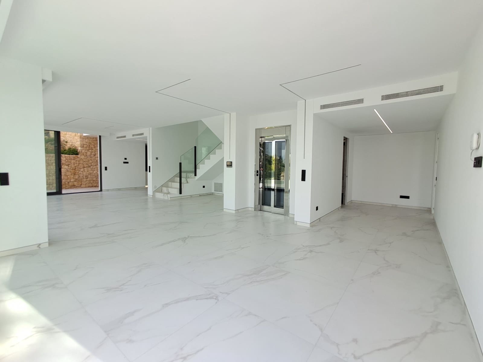 5 Zimmer Villa zu verkaufen in Altea mit Pool Garage - 2.350.000 € (Ref: 9410071)
