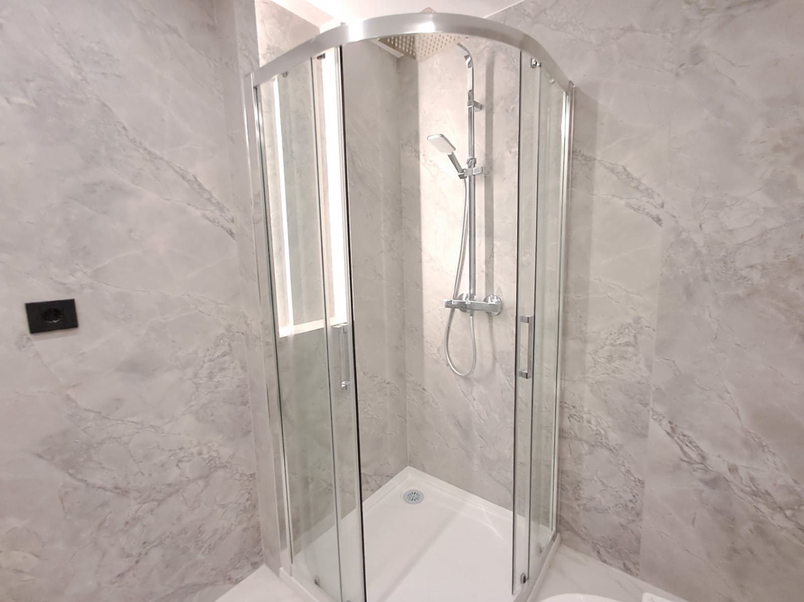 5 Zimmer Villa zu verkaufen in Altea mit Pool Garage - 2.350.000 € (Ref: 9410071)