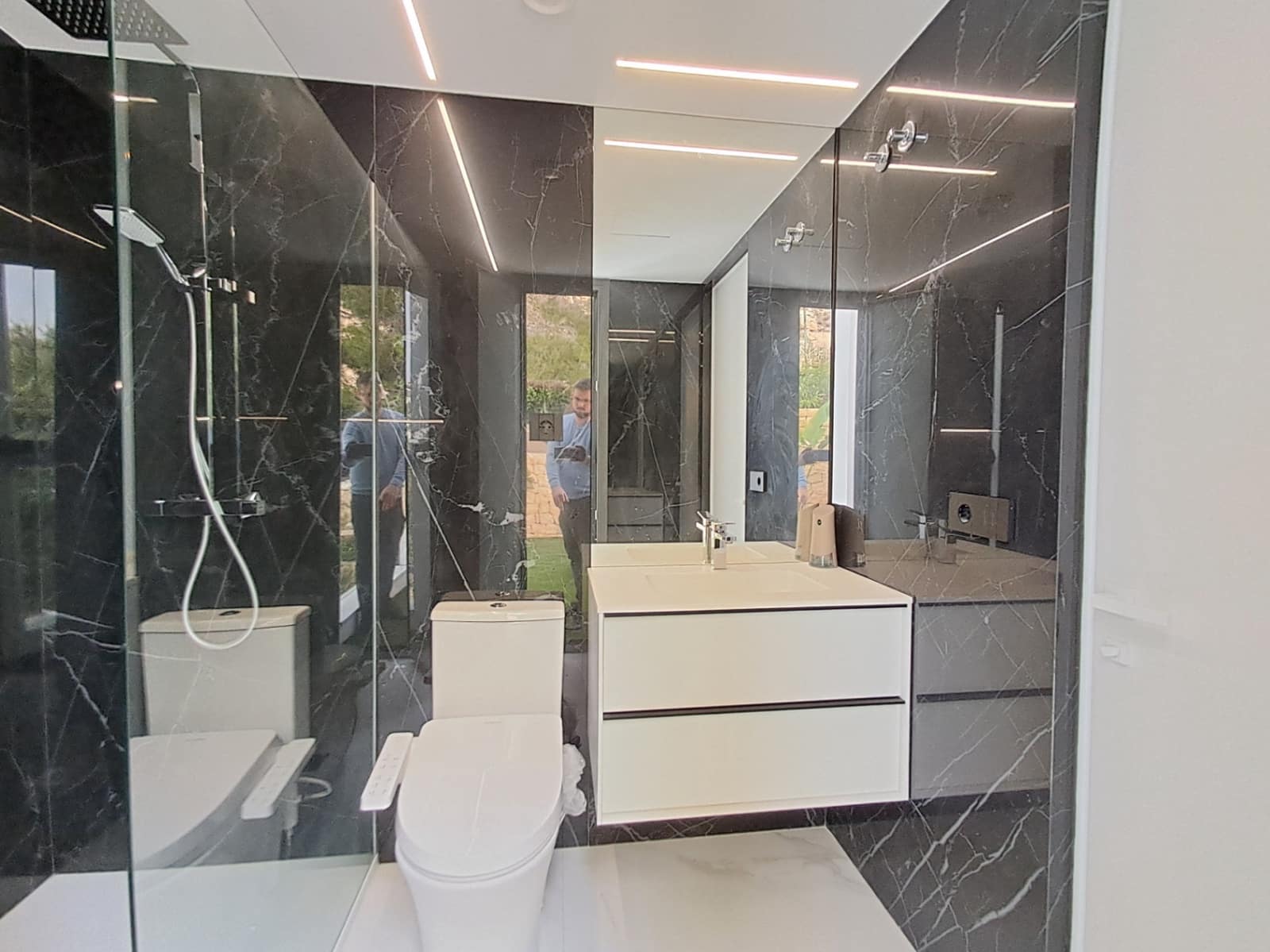 5 Zimmer Villa zu verkaufen in Altea mit Pool Garage - 2.350.000 € (Ref: 9410071)