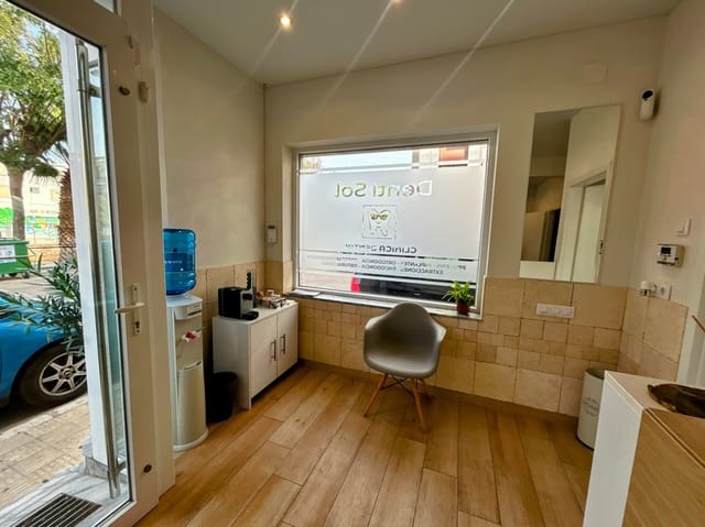 Business for sale in Ondara - € 98,000 (Ref: 9412803)