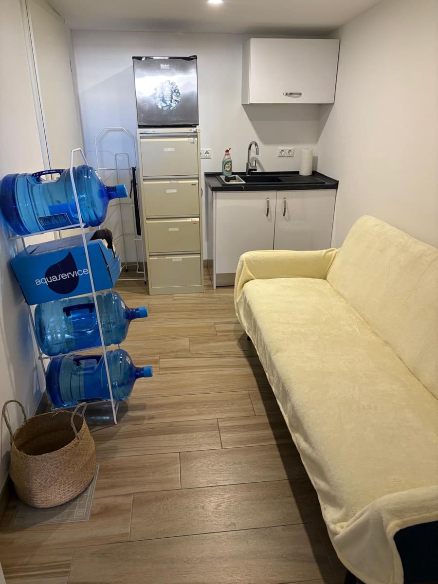 Bedrijf te koop in Ondara - € 98.000 (Ref: 9412803)