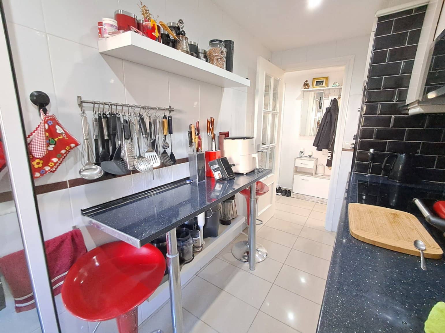 2 bedroom Apartment for sale in La Villajoyosa / Vila Joiosa with pool - € 350,000 (Ref: 9414577)