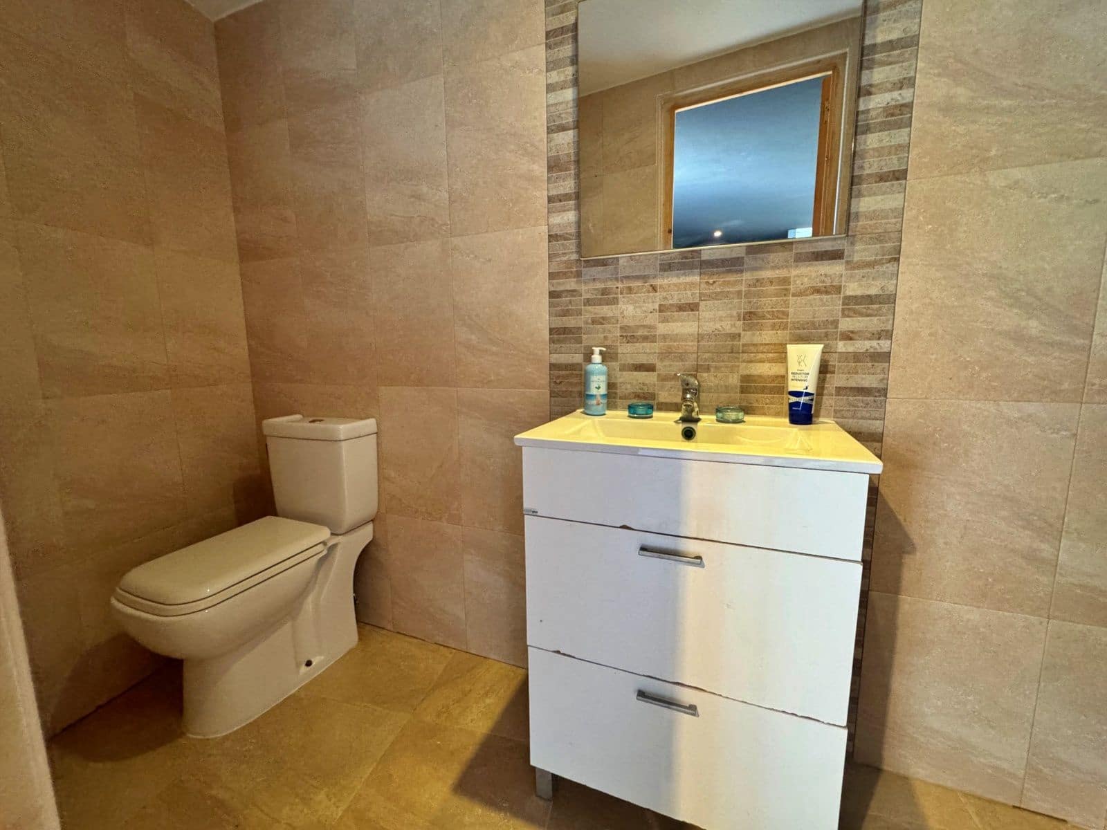 3 sovrum Villa att hyra i Benitachell / Benitatxell med pool garage - 1 300 € (Ref: 9415090)