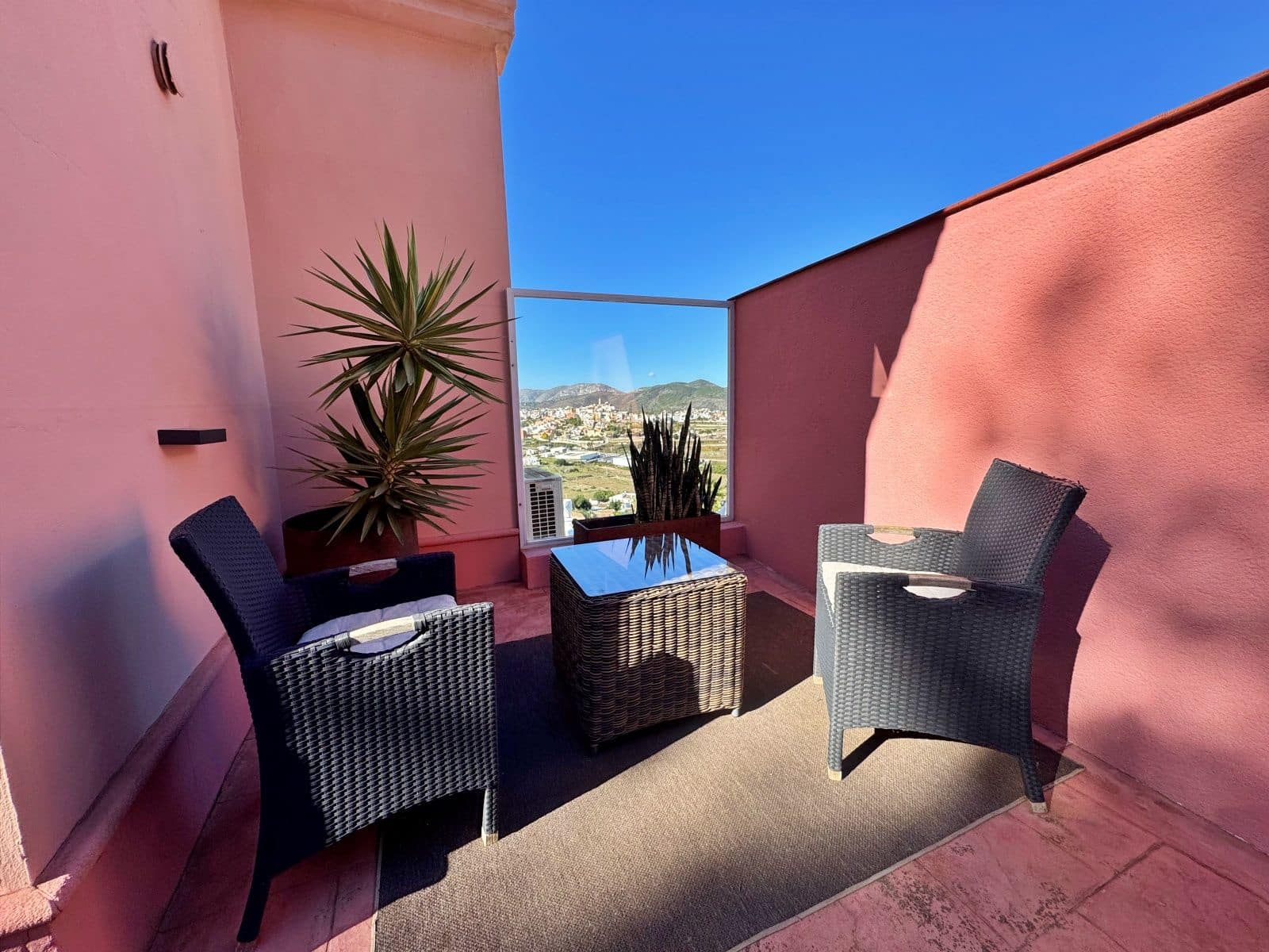 3 sovrum Villa att hyra i Benitachell / Benitatxell med pool garage - 1 300 € (Ref: 9415090)