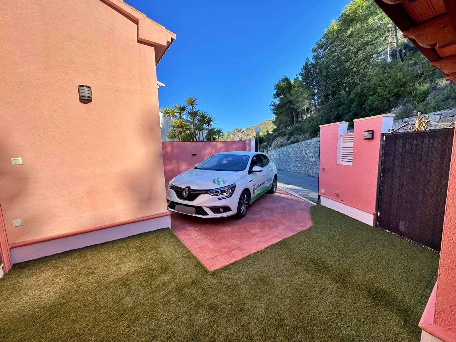 3 sovrum Villa att hyra i Benitachell / Benitatxell med pool garage - 1 300 € (Ref: 9415090)