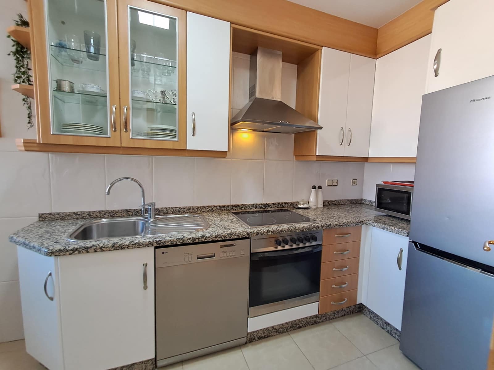 2 bedroom Apartment for sale in La Villajoyosa / Vila Joiosa with pool garage - € 344,000 (Ref: 9420031)