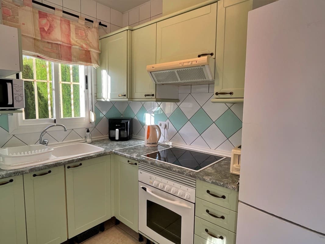 2 soveværelse Bungalow til salg i Calpe / Calp med swimmingpool garage - € 265.000 (Ref: 9422572)