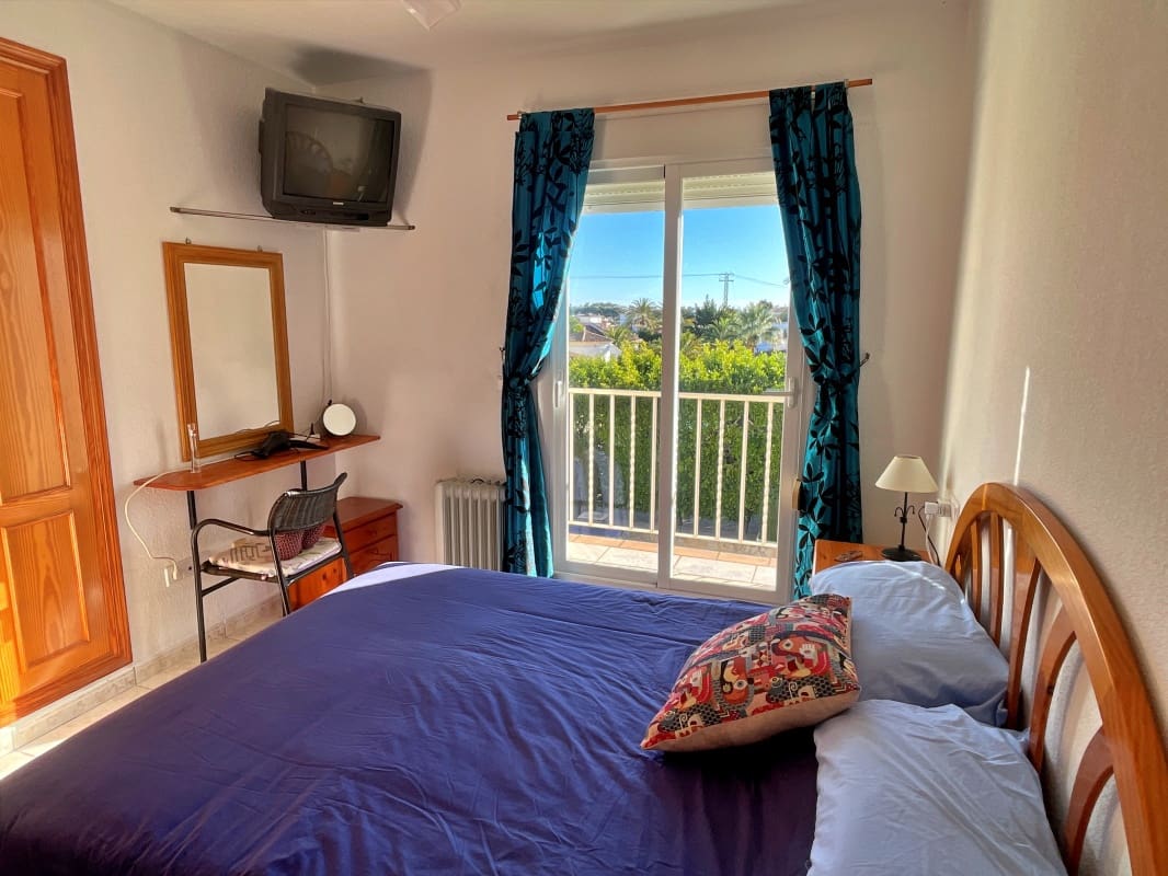 2 soveværelse Bungalow til salg i Calpe / Calp med swimmingpool garage - € 265.000 (Ref: 9422572)