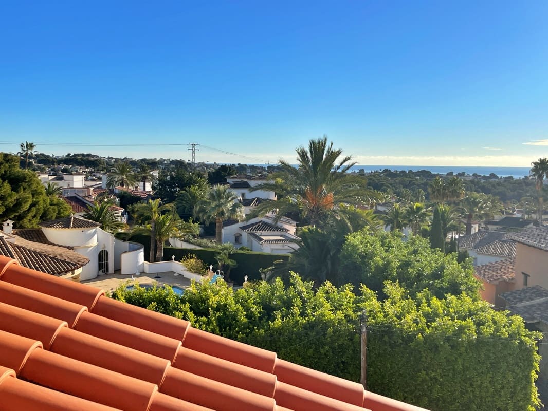 2 soveværelse Bungalow til salg i Calpe / Calp med swimmingpool garage - € 265.000 (Ref: 9422572)