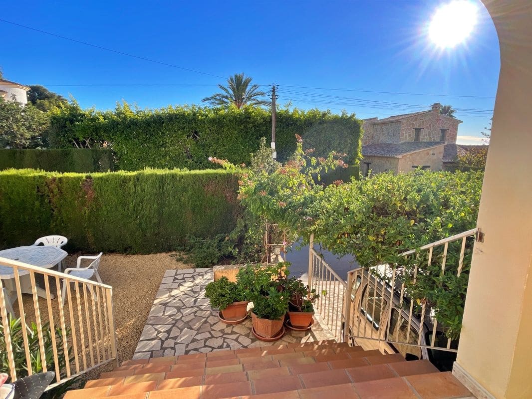 2 soveværelse Bungalow til salg i Calpe / Calp med swimmingpool garage - € 265.000 (Ref: 9422572)