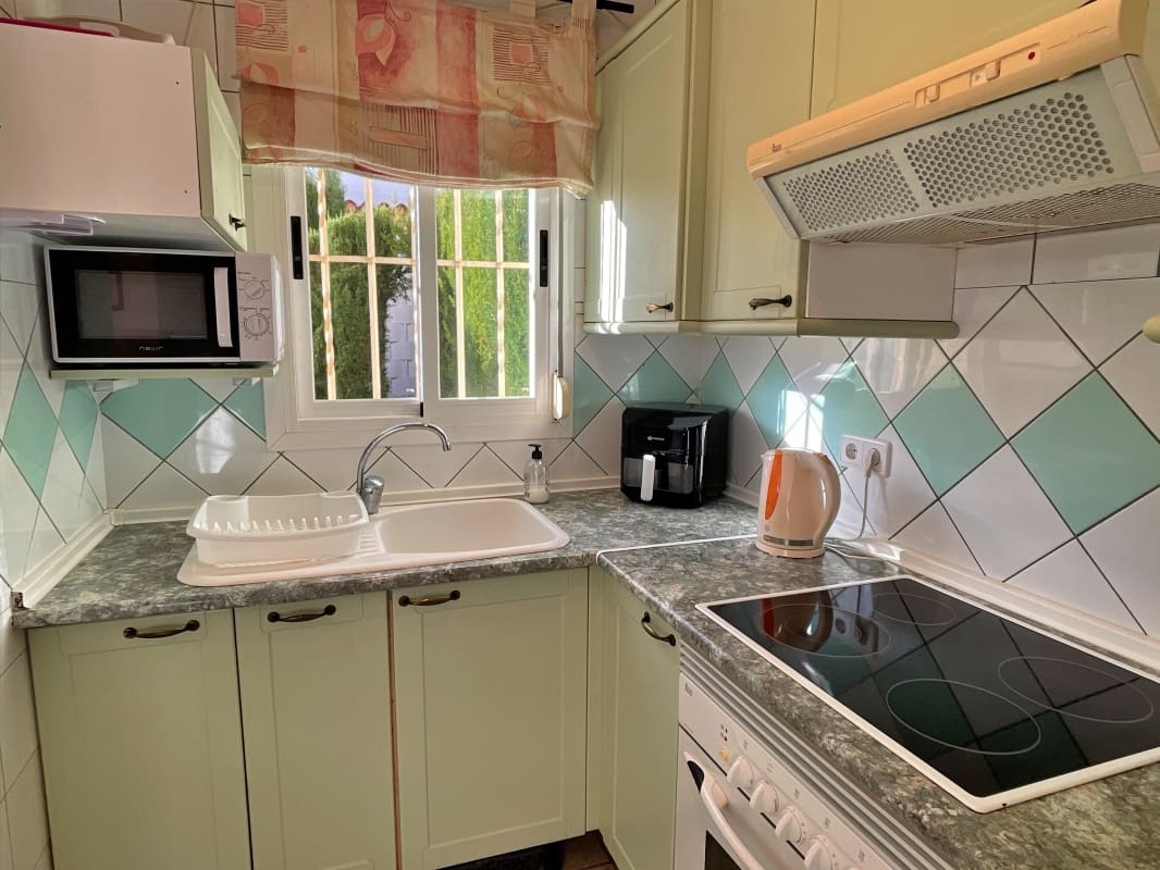 2 soveværelse Bungalow til salg i Calpe / Calp med swimmingpool garage - € 265.000 (Ref: 9422572)