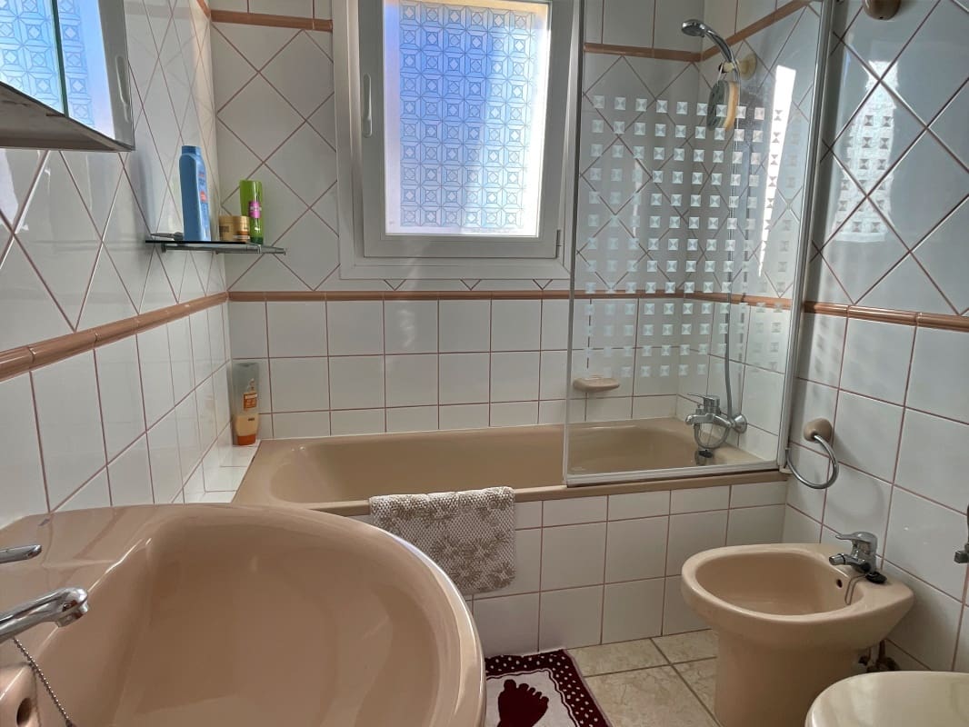 2 soveværelse Bungalow til salg i Calpe / Calp med swimmingpool garage - € 265.000 (Ref: 9422572)