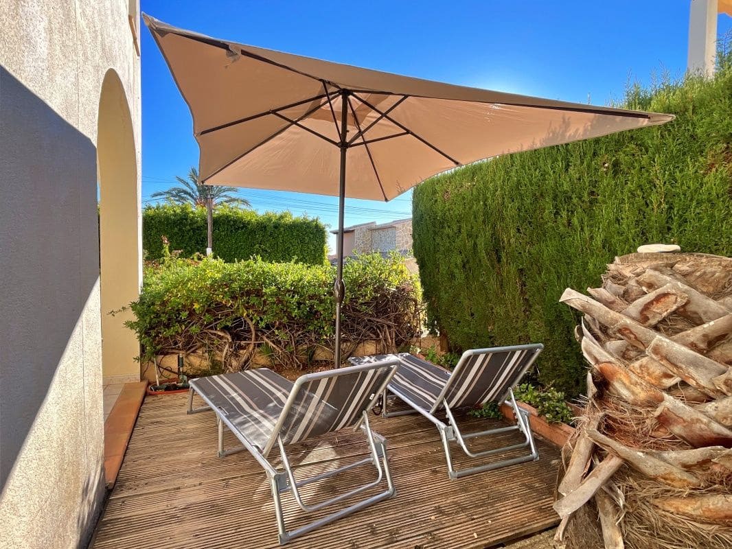 2 soveværelse Bungalow til salg i Calpe / Calp med swimmingpool garage - € 265.000 (Ref: 9422572)