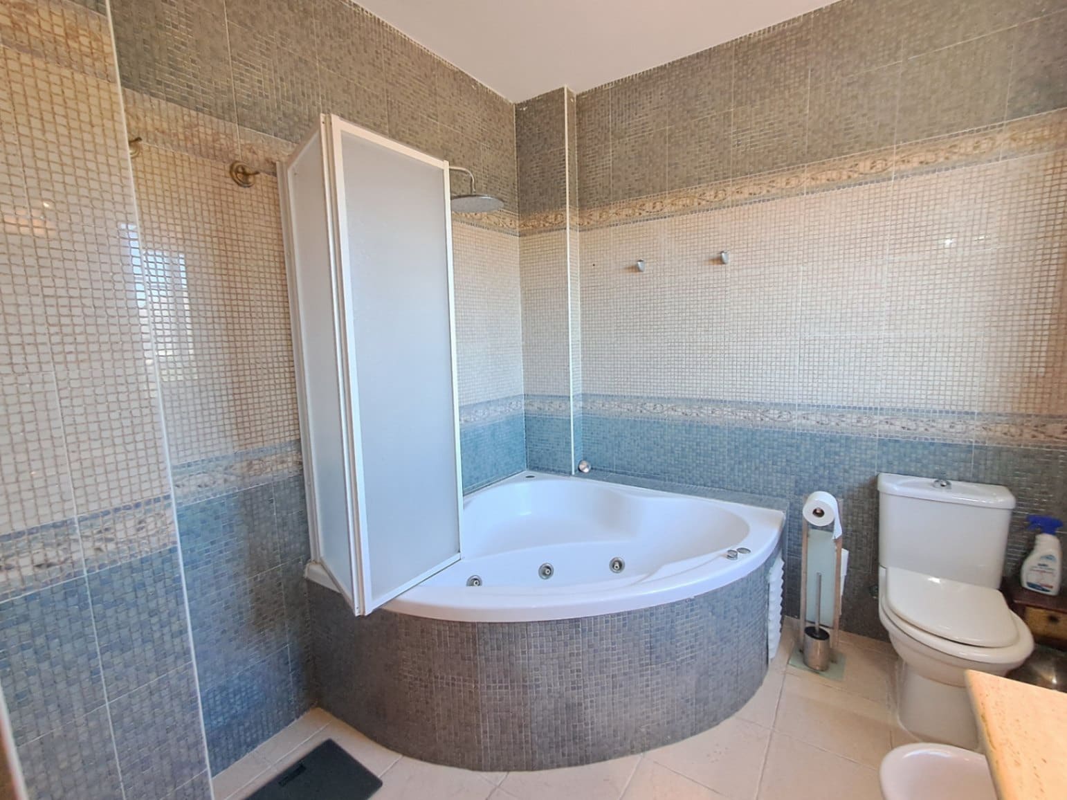 4 bedroom Villa for rent in Polop with pool garage - € 3,900 (Ref: 9431988)