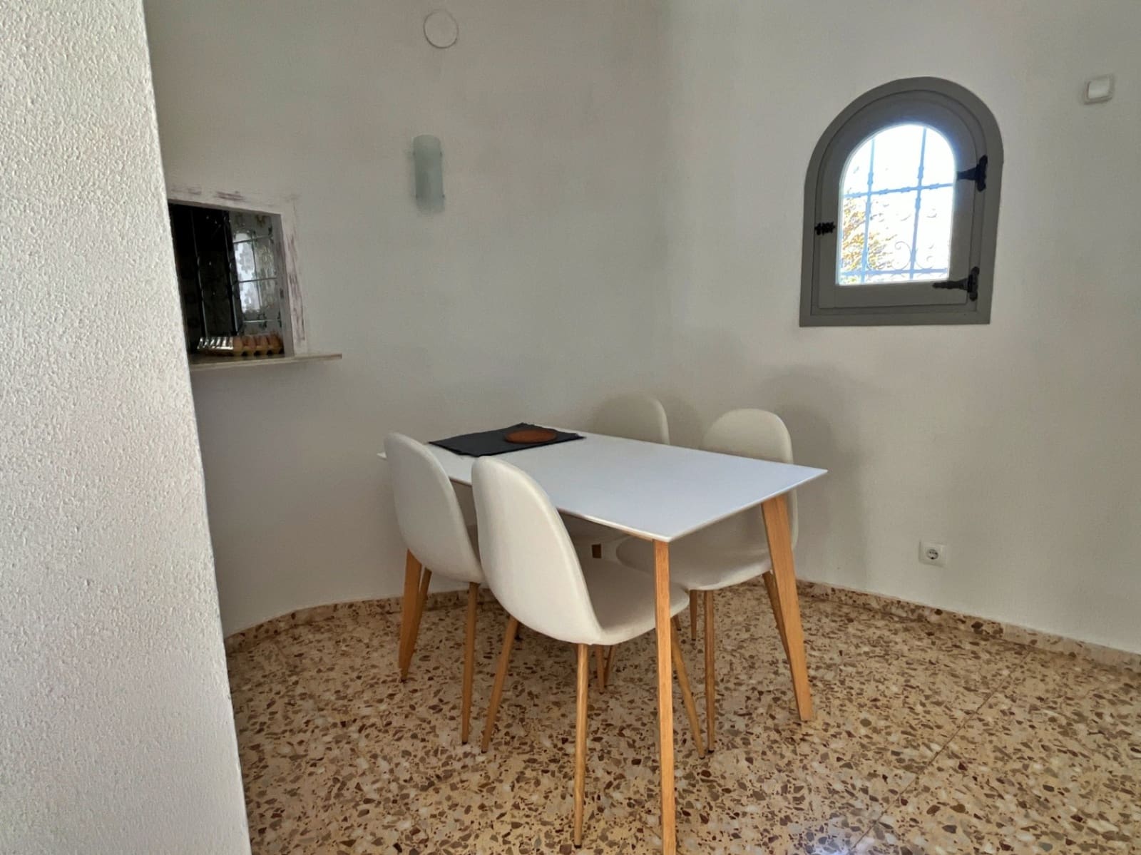 5 quarto Moradia para venda em Calpe / Calp com piscina garagem - 590 000 € (Ref: 9438431)