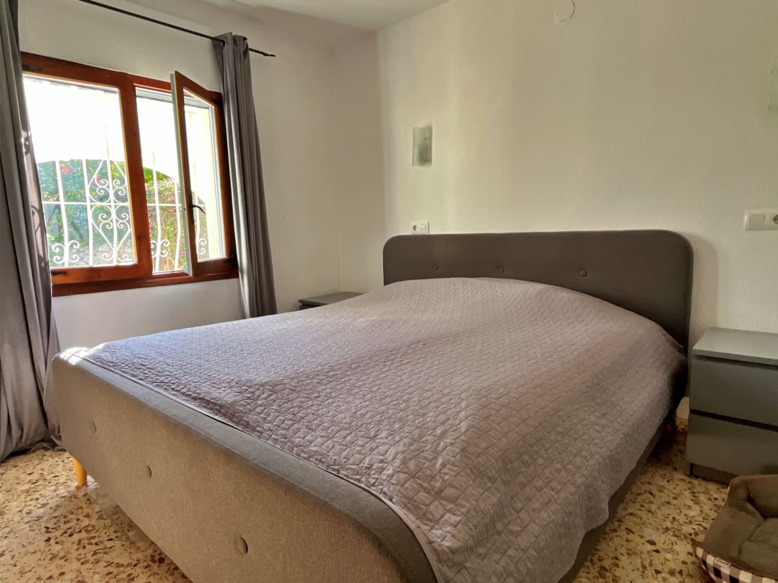 5 quarto Moradia para venda em Calpe / Calp com piscina garagem - 590 000 € (Ref: 9438431)