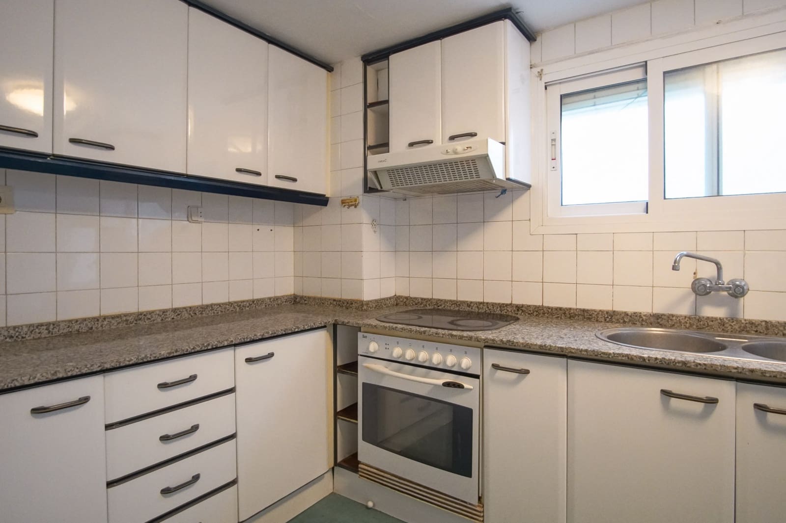 3 chambre Appartement à vendre à Denia avec piscine - 164 000 € (Ref: 9438435)