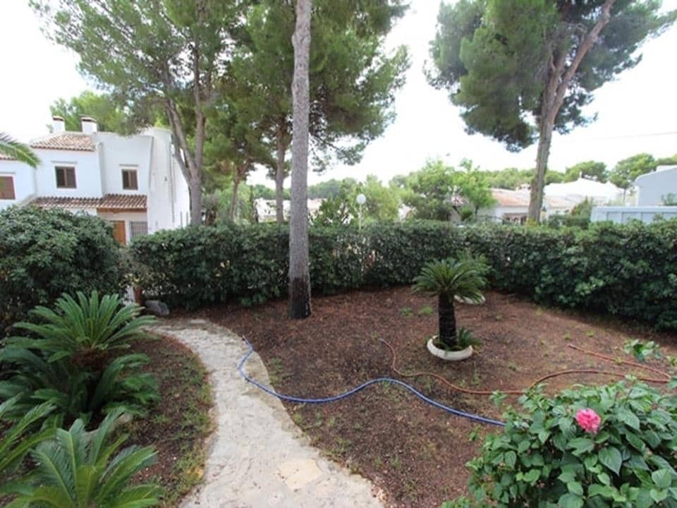 4 makuuhuone Omakotitalo vuokrattavana paikassa Moraira - 1 250 € (Ref: 9438446)