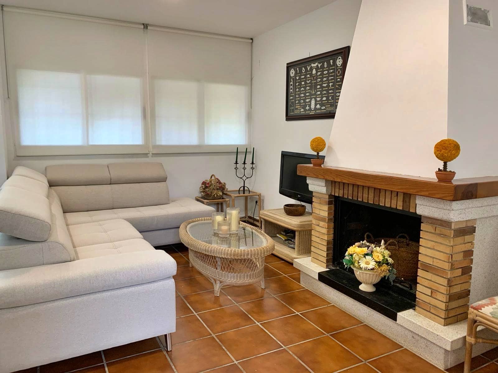 4 makuuhuone Omakotitalo vuokrattavana paikassa Moraira - 1 250 € (Ref: 9438446)