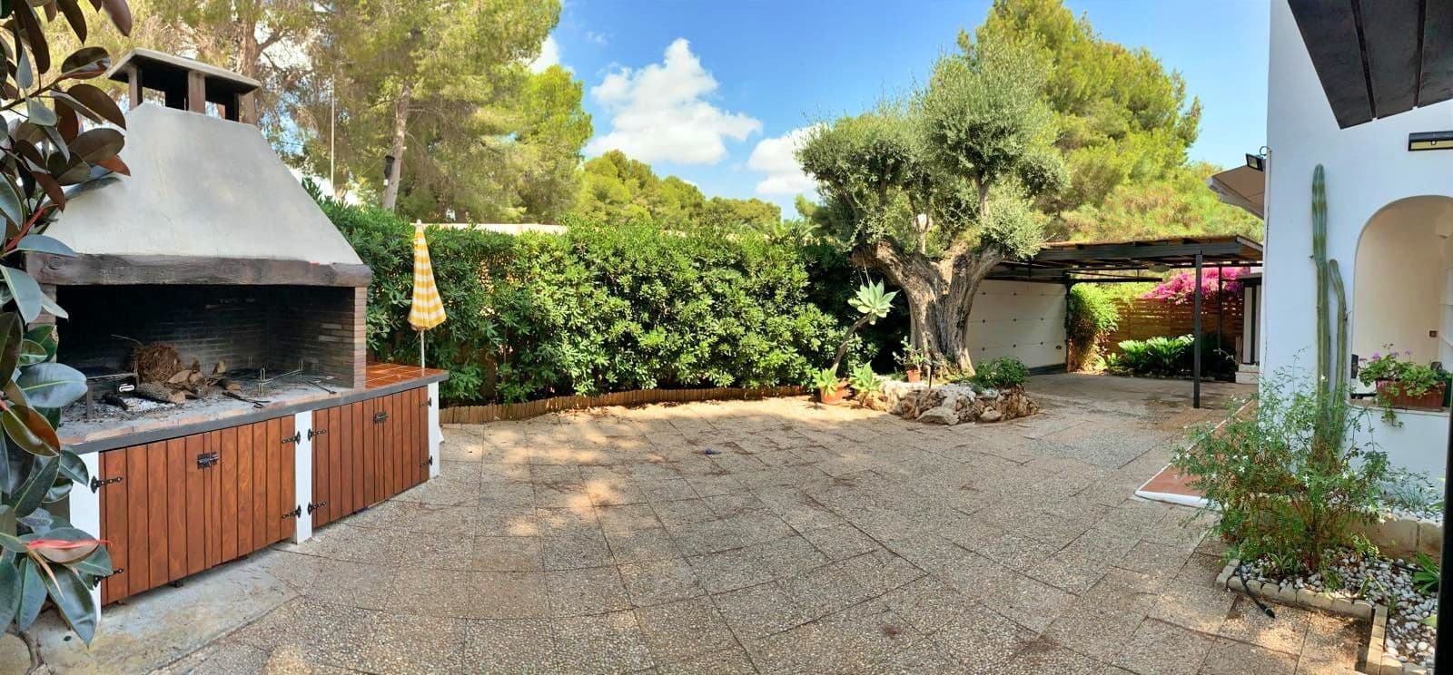 4 makuuhuone Omakotitalo vuokrattavana paikassa Moraira - 1 250 € (Ref: 9438446)