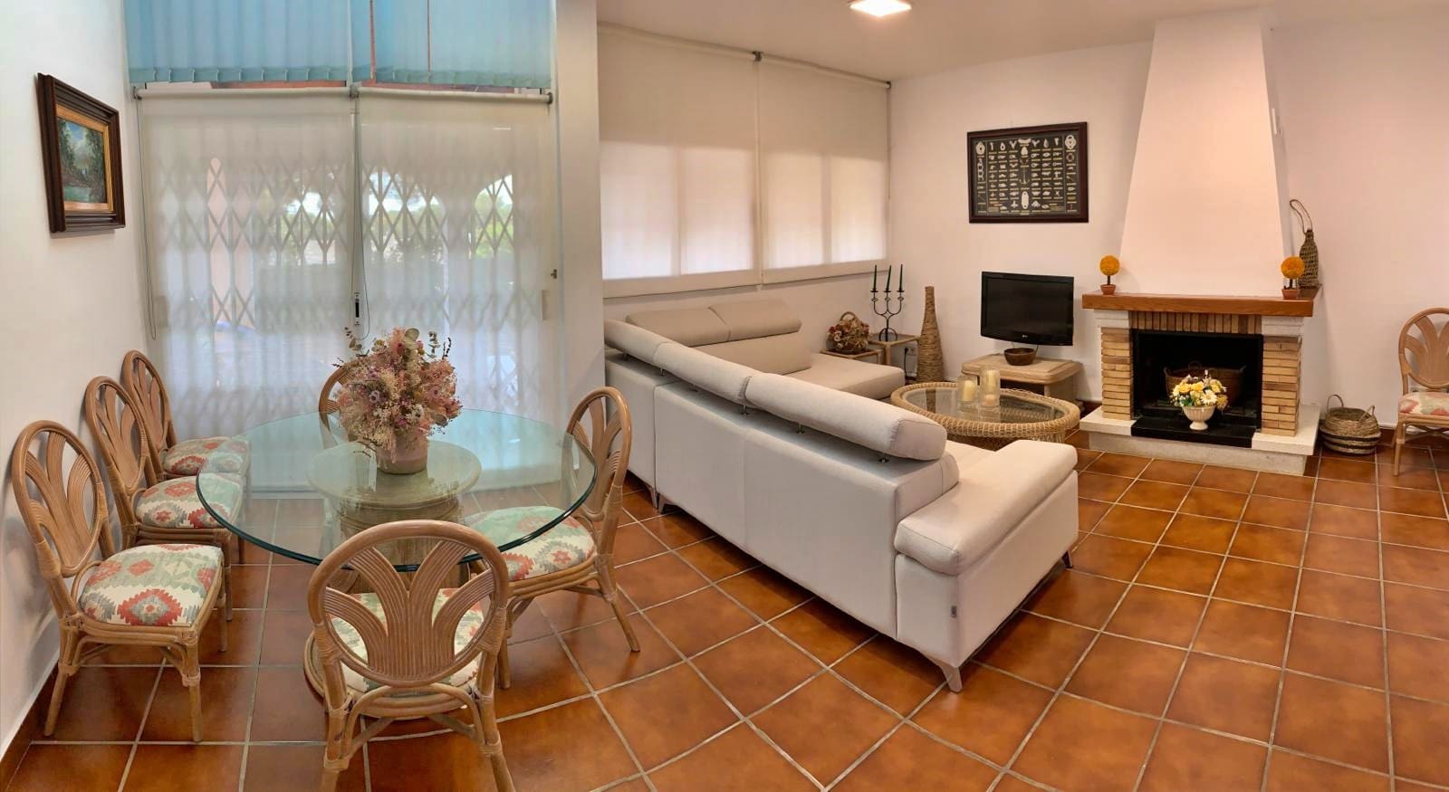 4 makuuhuone Omakotitalo vuokrattavana paikassa Moraira - 1 250 € (Ref: 9438446)