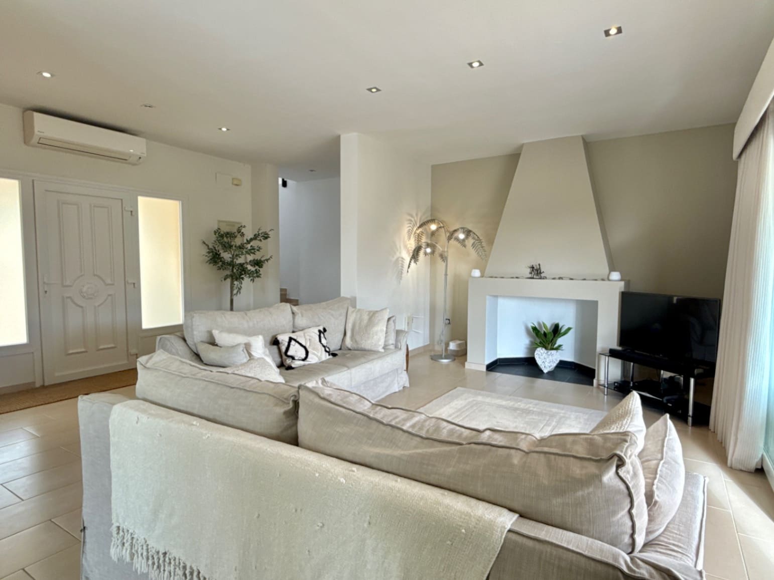 4 chambre Villa/Maison à vendre à Moraira avec piscine garage - 895 000 € (Ref: 9440303)