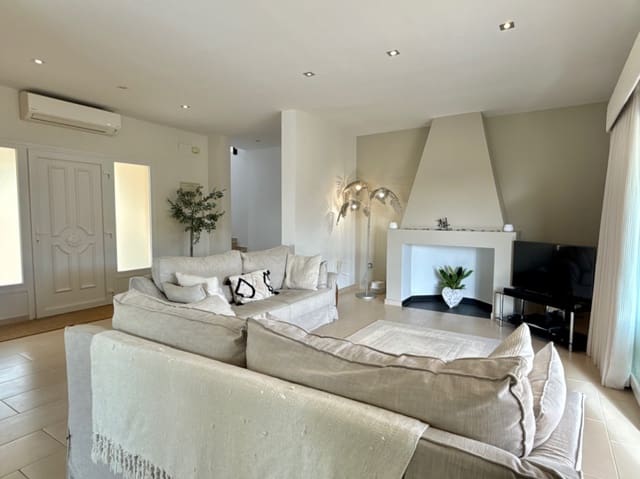 4 chambre Villa/Maison à vendre à Moraira, Teulada-Moraira avec piscine garage - 895 000 € (Ref: 9440303)