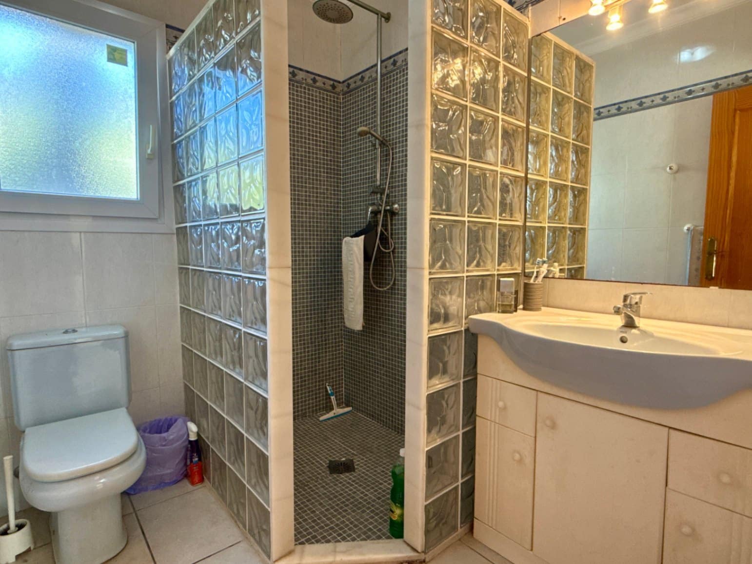 Chalet de 2 habitaciones en Benitachell / Benitatxell en venta con piscina garaje - 339.000 € (Ref: 9447171)