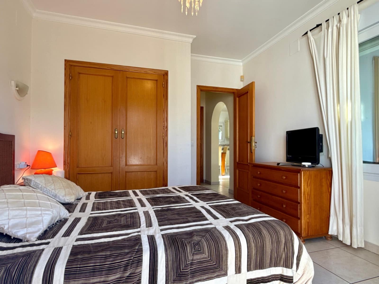 Chalet de 2 habitaciones en Benitachell / Benitatxell en venta con piscina garaje - 339.000 € (Ref: 9447171)