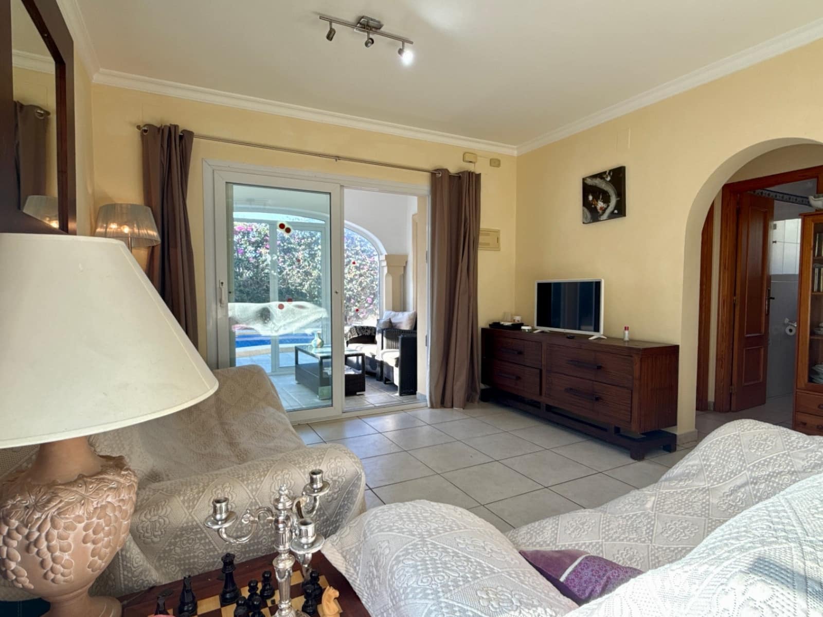 Chalet de 2 habitaciones en Benitachell / Benitatxell en venta con piscina garaje - 339.000 € (Ref: 9447171)