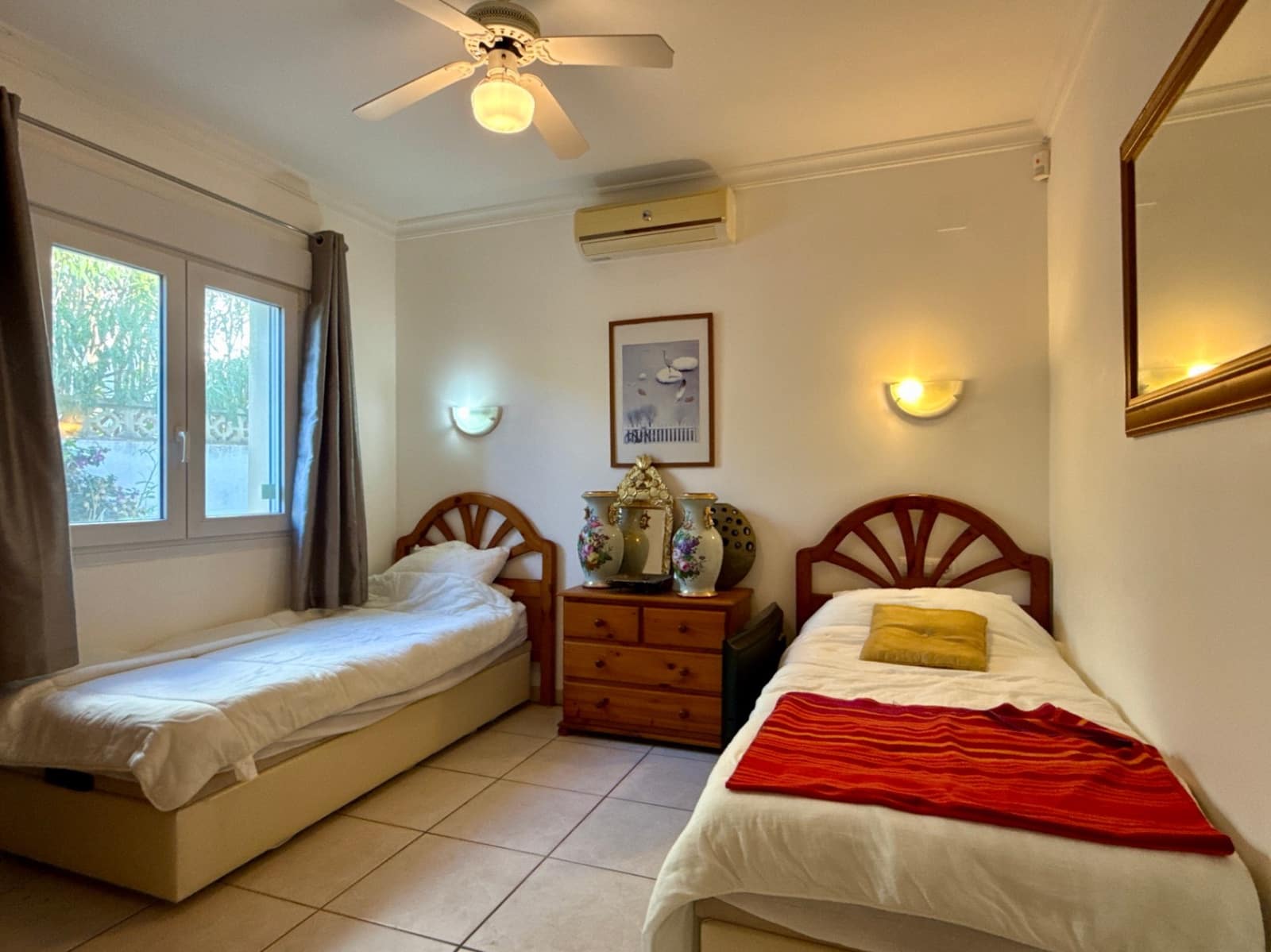 Chalet de 2 habitaciones en Benitachell / Benitatxell en venta con piscina garaje - 339.000 € (Ref: 9447171)