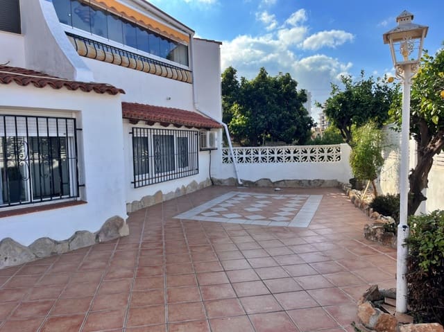 3 soveværelse Bungalow til salg i Calpe / Calp med swimmingpool garage - € 249.000 (Ref: 9449688)
