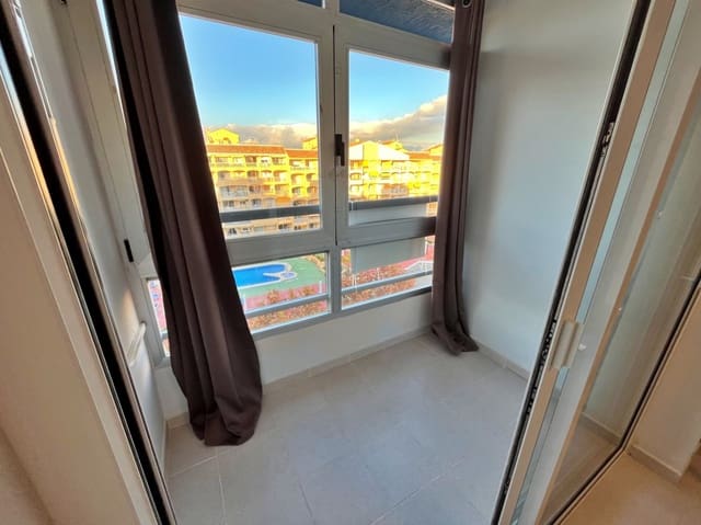 1 bedroom Apartment for sale in Calpe / Calp with pool - € 185,000 (Ref: 9450552)