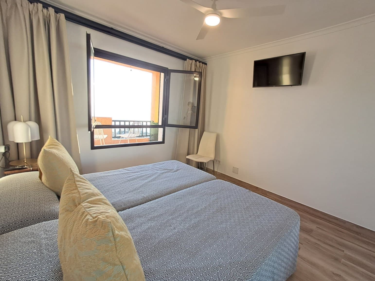 2 Zimmer Apartment zu vermieten in Altea mit Pool - 2.100 € (Ref: 9453499)