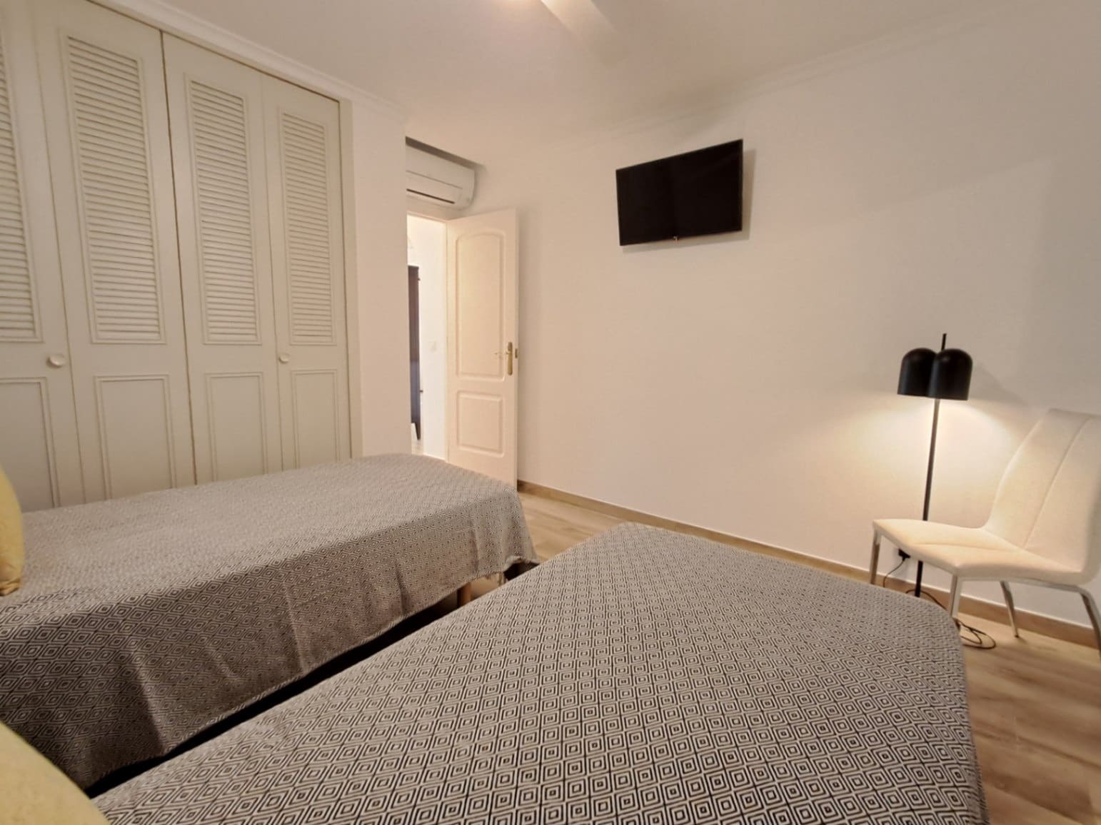 2 Zimmer Apartment zu vermieten in Altea mit Pool - 2.100 € (Ref: 9453499)