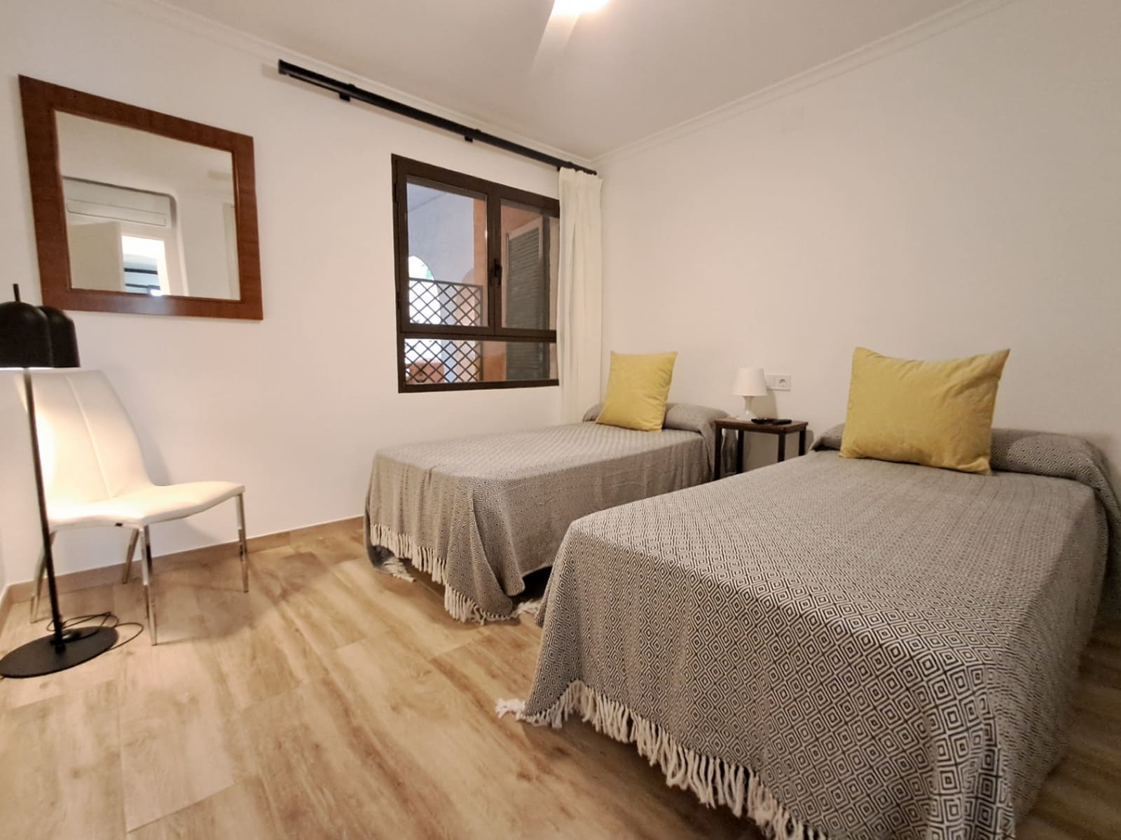 2 Zimmer Apartment zu vermieten in Altea mit Pool - 2.100 € (Ref: 9453499)