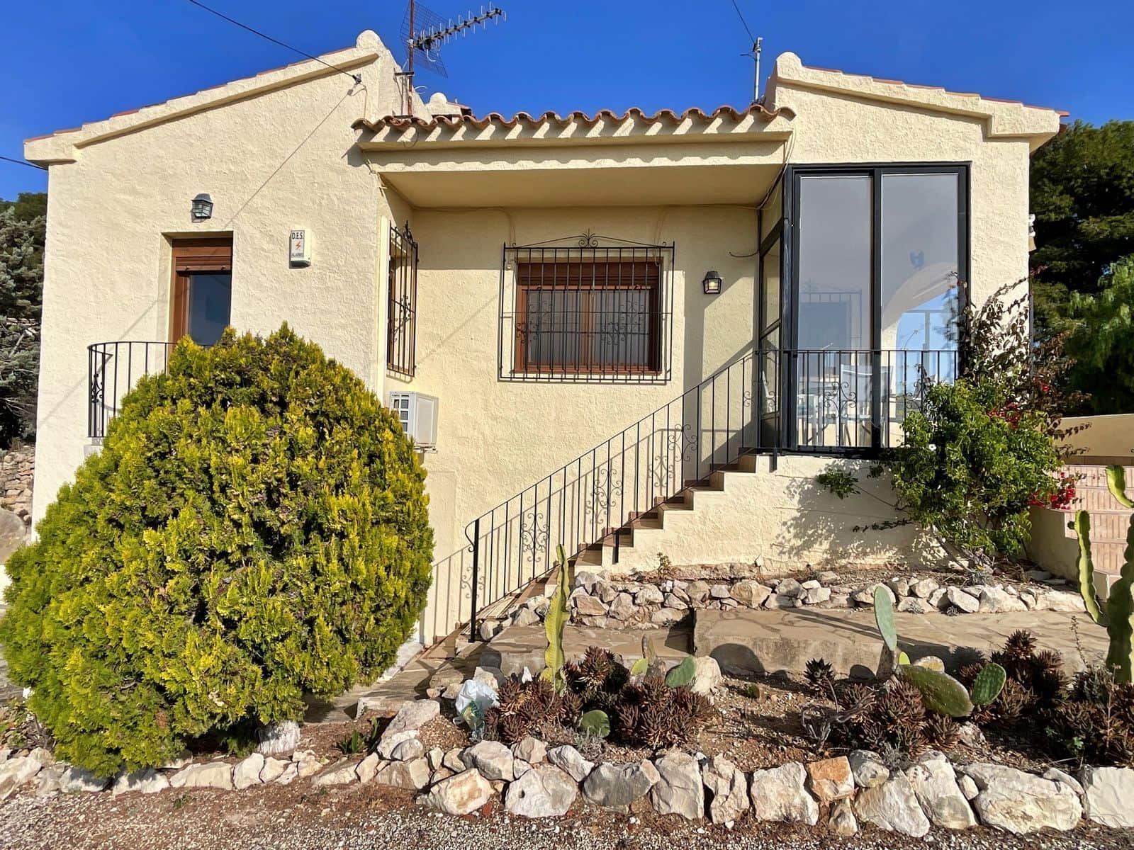 3 Zimmer Villa zu verkaufen in Teulada mit Pool Garage - 349.000 € (Ref: 9454702)