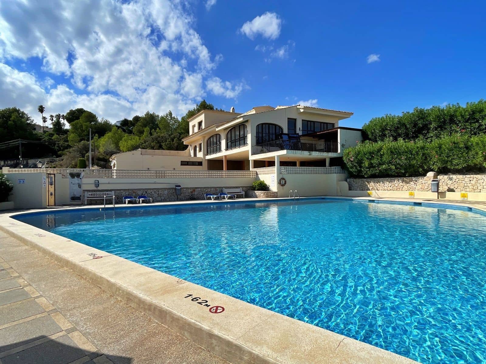 3 Zimmer Villa zu verkaufen in Teulada mit Pool Garage - 349.000 € (Ref: 9454702)