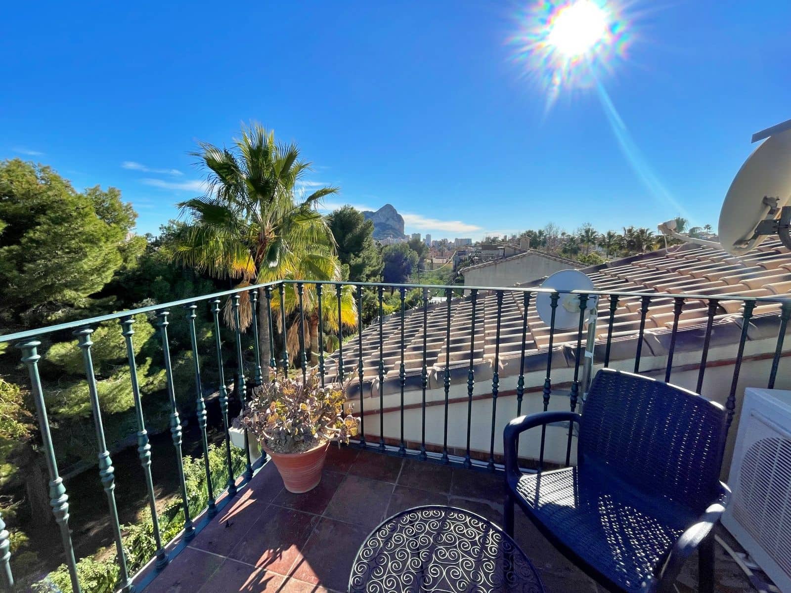 3 soveværelse Villa til leje i Calpe / Calp med swimmingpool - € 1.250 (Ref: 9457734)