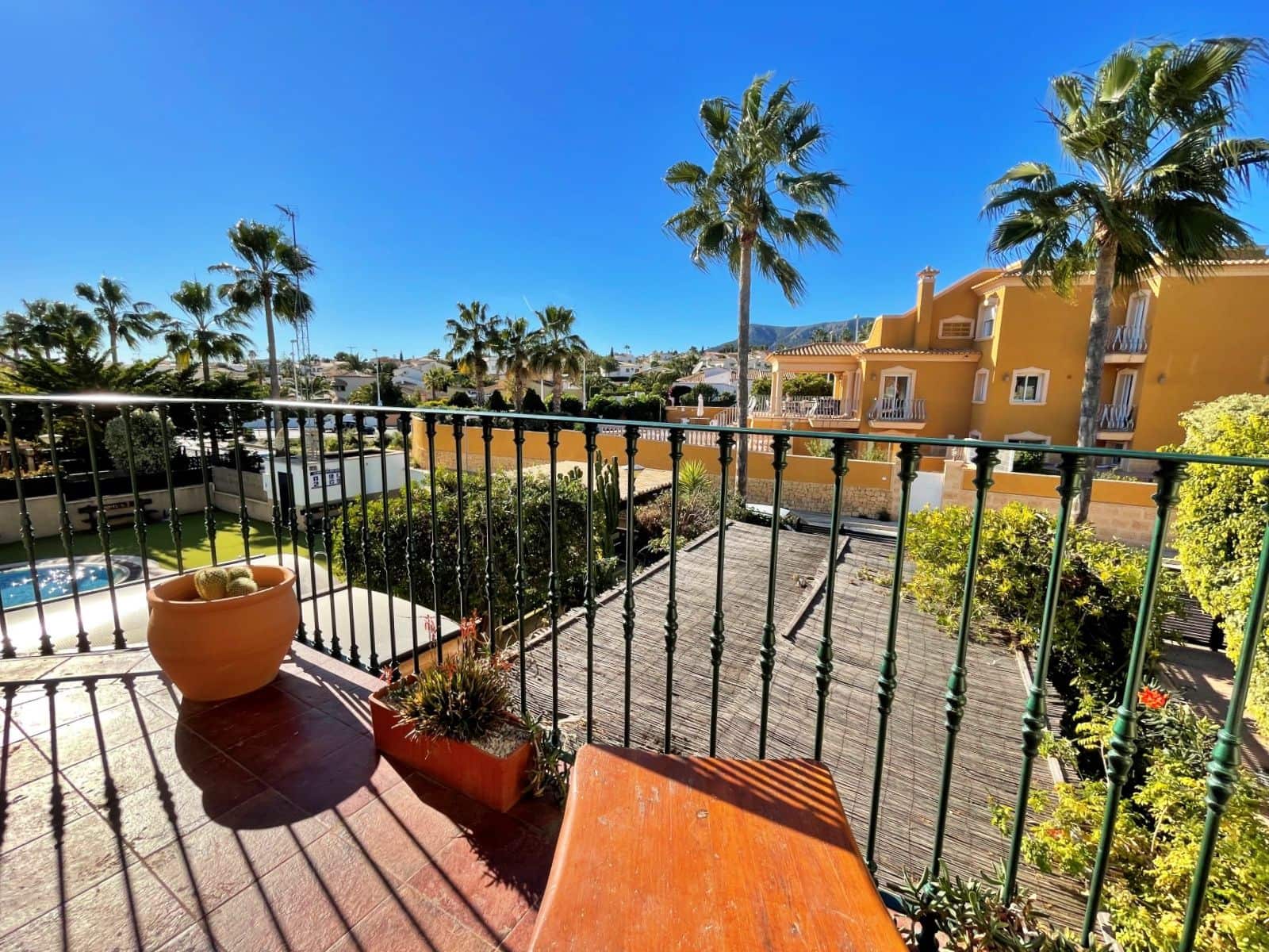 3 soveværelse Villa til leje i Calpe / Calp med swimmingpool - € 1.250 (Ref: 9457734)