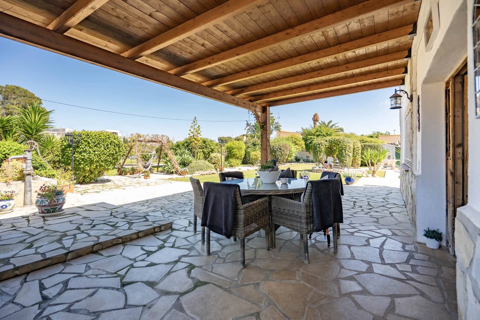 6 sovrum Villa till salu i Denia med pool - 695 000 € (Ref: 9467609)