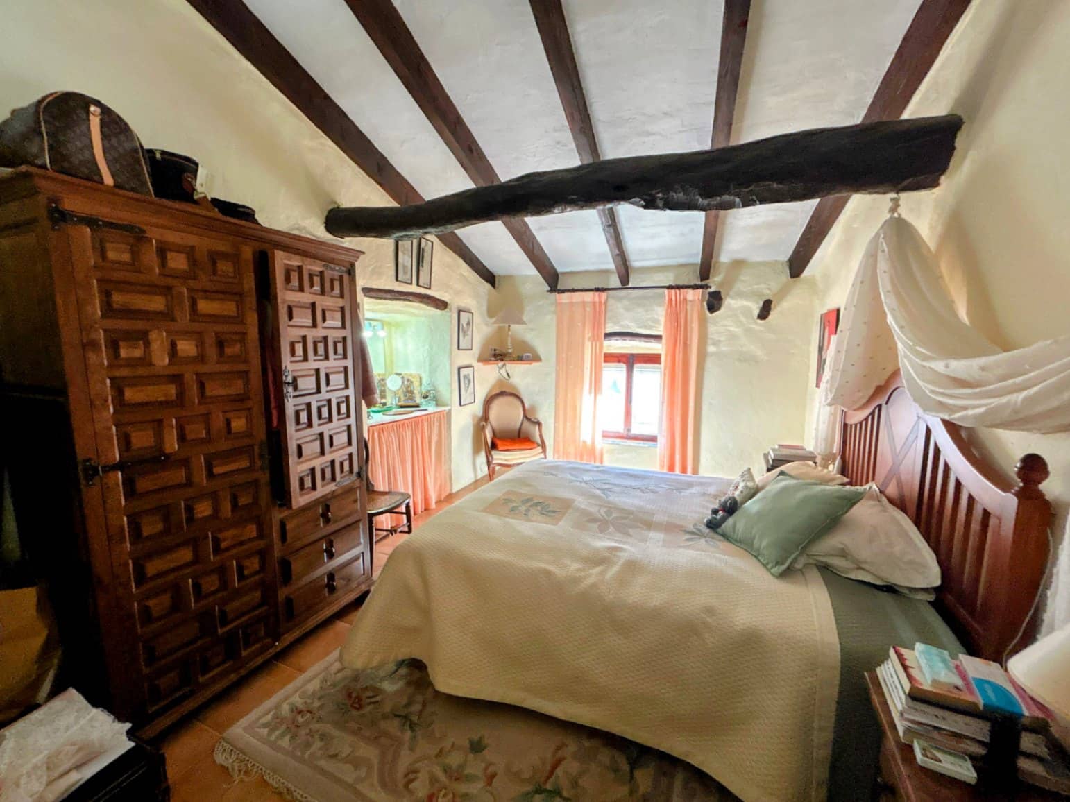 4 bedroom Townhouse for sale in Tormos - € 255,000 (Ref: 9469825)