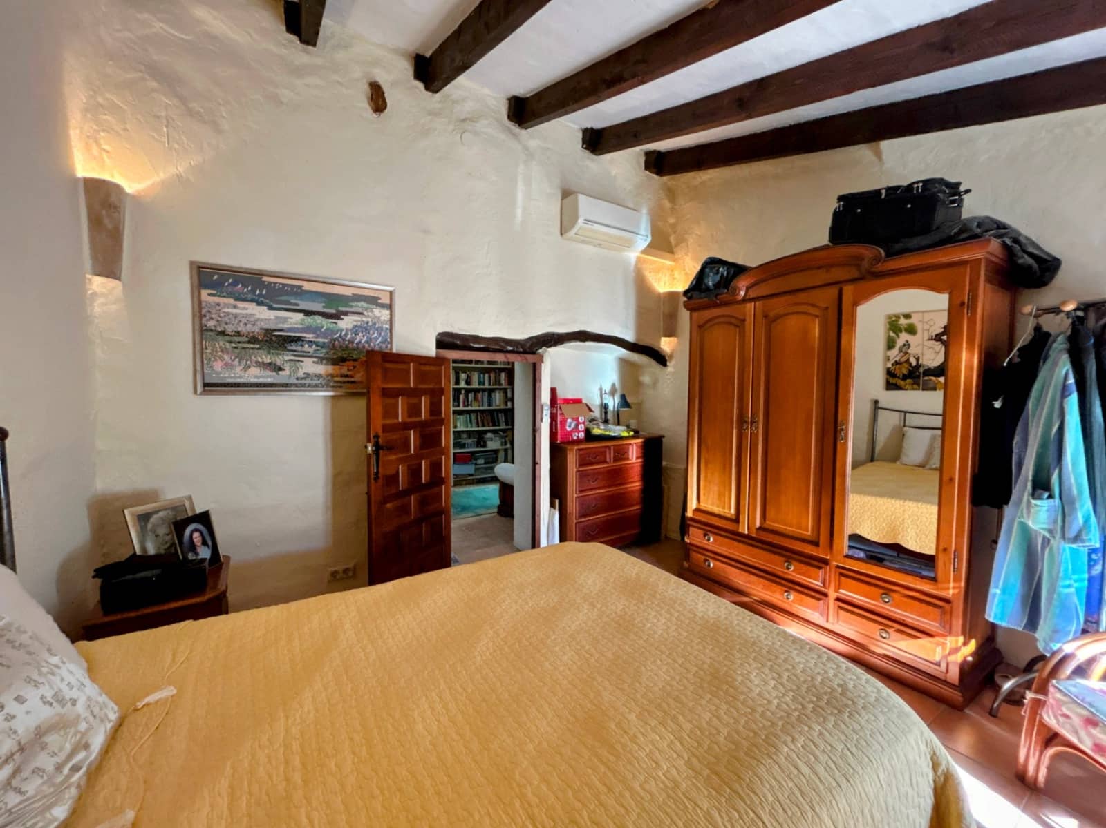 4 bedroom Townhouse for sale in Tormos - € 255,000 (Ref: 9469825)