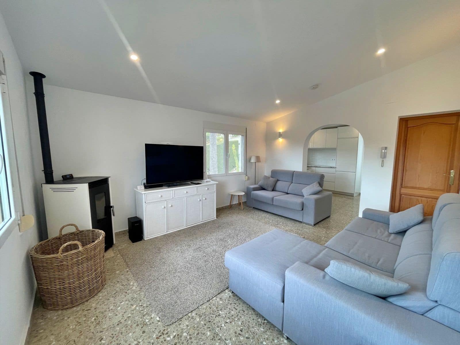 2 sypialnia Willa na sprzedaż w Moraira z basenem garażem - 575 000 € (Ref: 9469969)