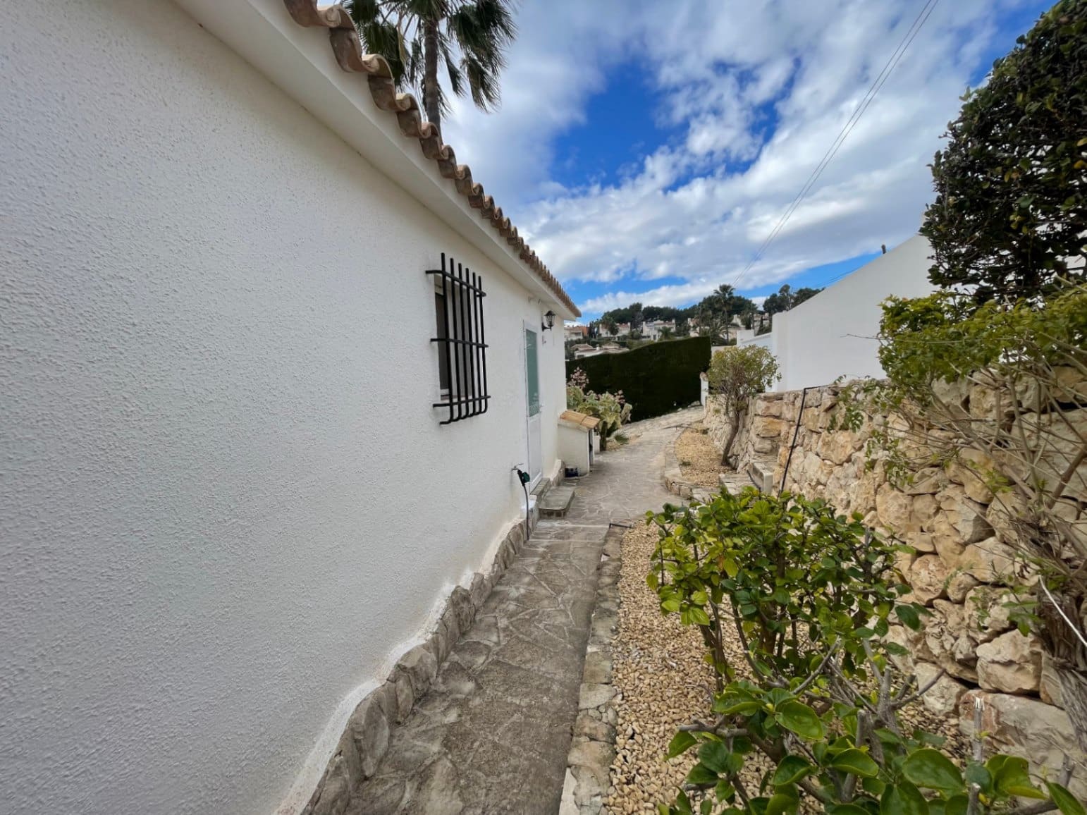 2 sypialnia Willa na sprzedaż w Moraira z basenem garażem - 575 000 € (Ref: 9469969)