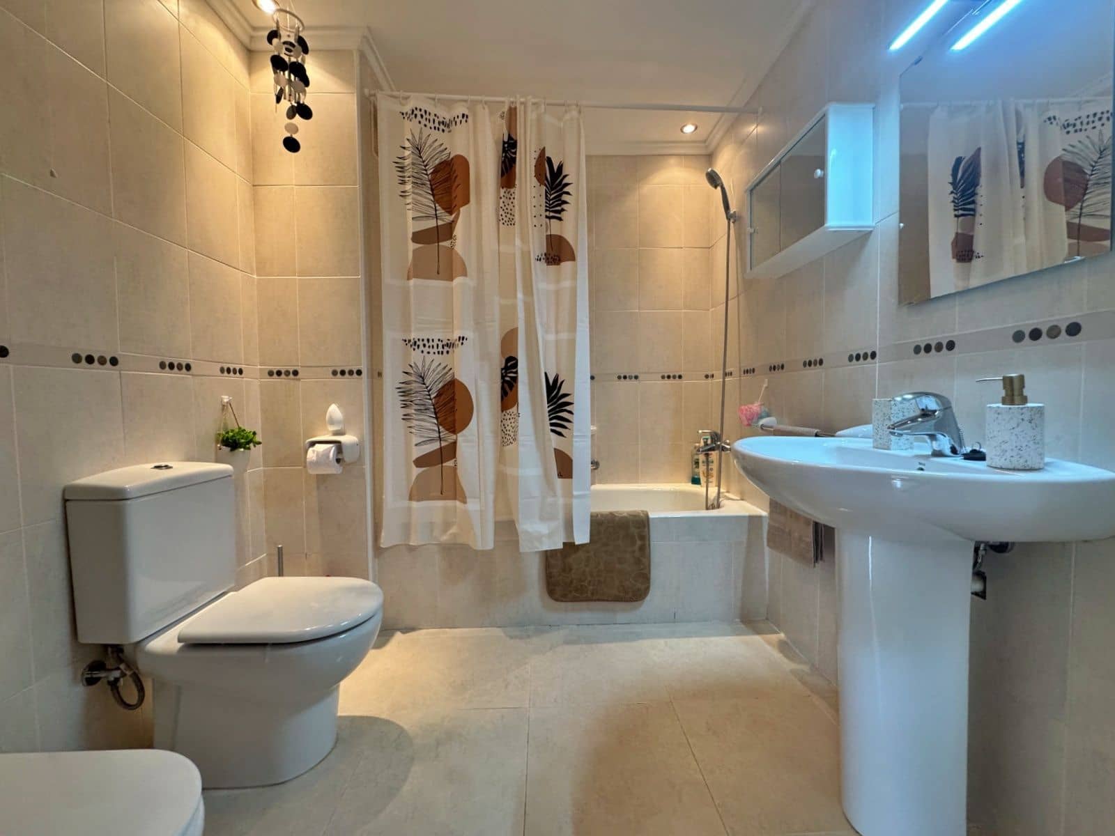 2 slaapkamer Appartement te huur in Teulada met zwembad - € 750 (Ref: 9471637)