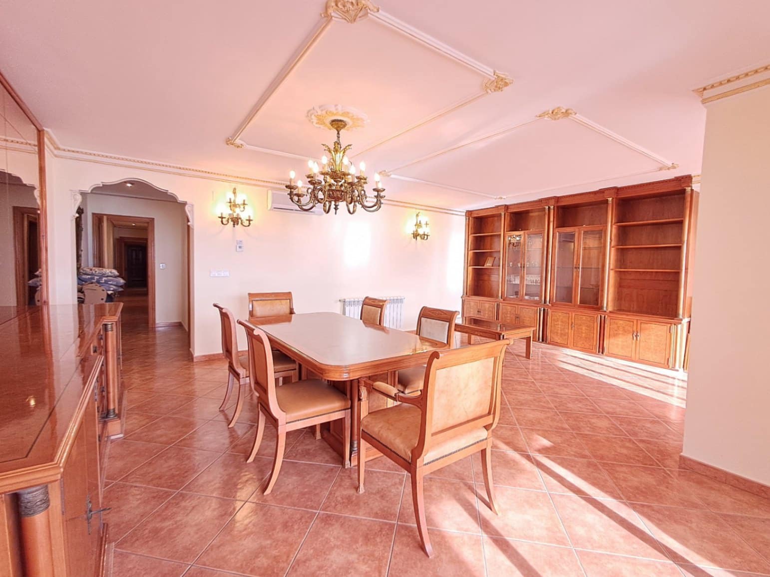 3 bedroom Apartment for rent in Altea with garage - € 2,000 (Ref: 9492731)
