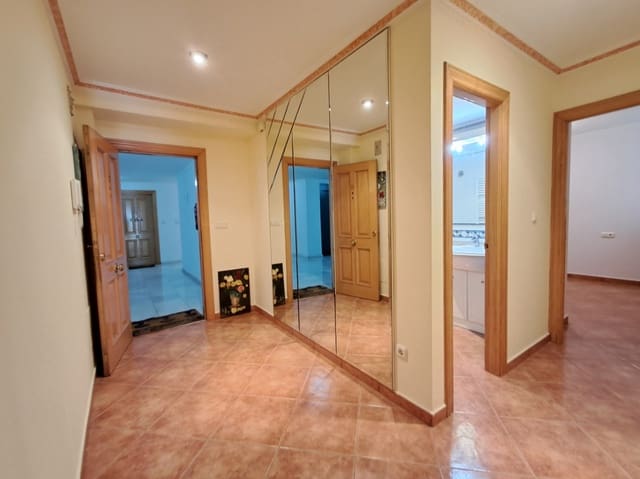 3 slaapkamer Appartement te huur in Altea met garage - € 2.000 (Ref: 9492731)