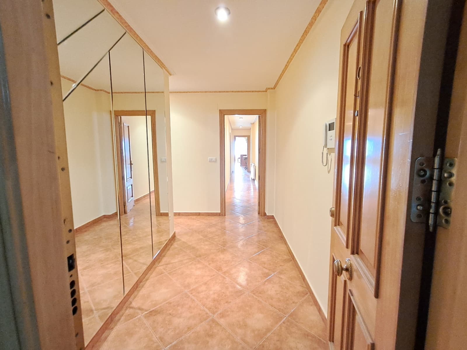 3 bedroom Apartment for rent in Altea with garage - € 2,000 (Ref: 9492731)